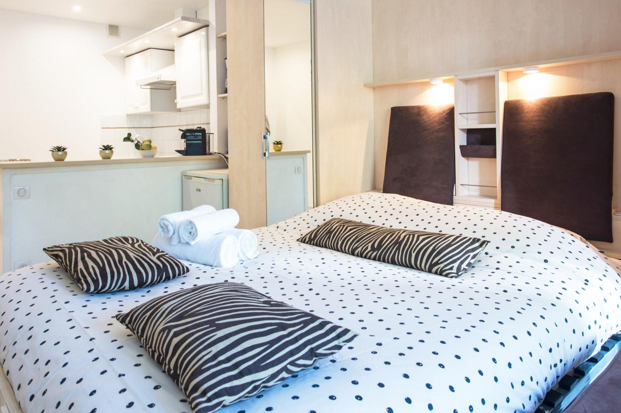 Cosy Studio - Residence Front De Mer - Мантон Екстер'єр фото