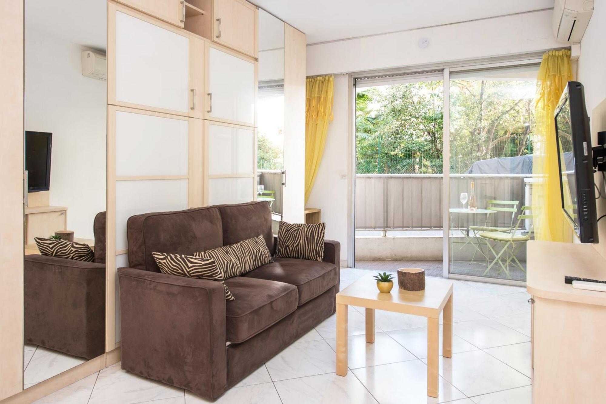 Cosy Studio - Residence Front De Mer - Мантон Екстер'єр фото